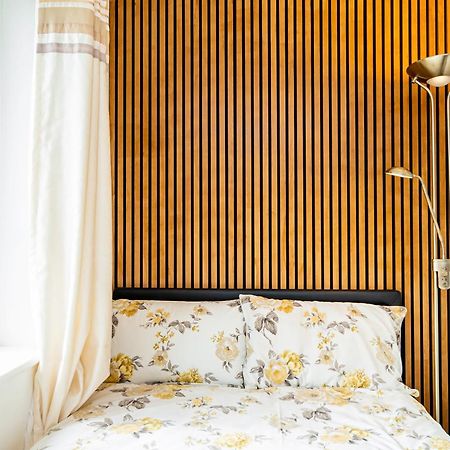 Earley Luxury Ensuite Room With Private Entrance Reading Extérieur photo
