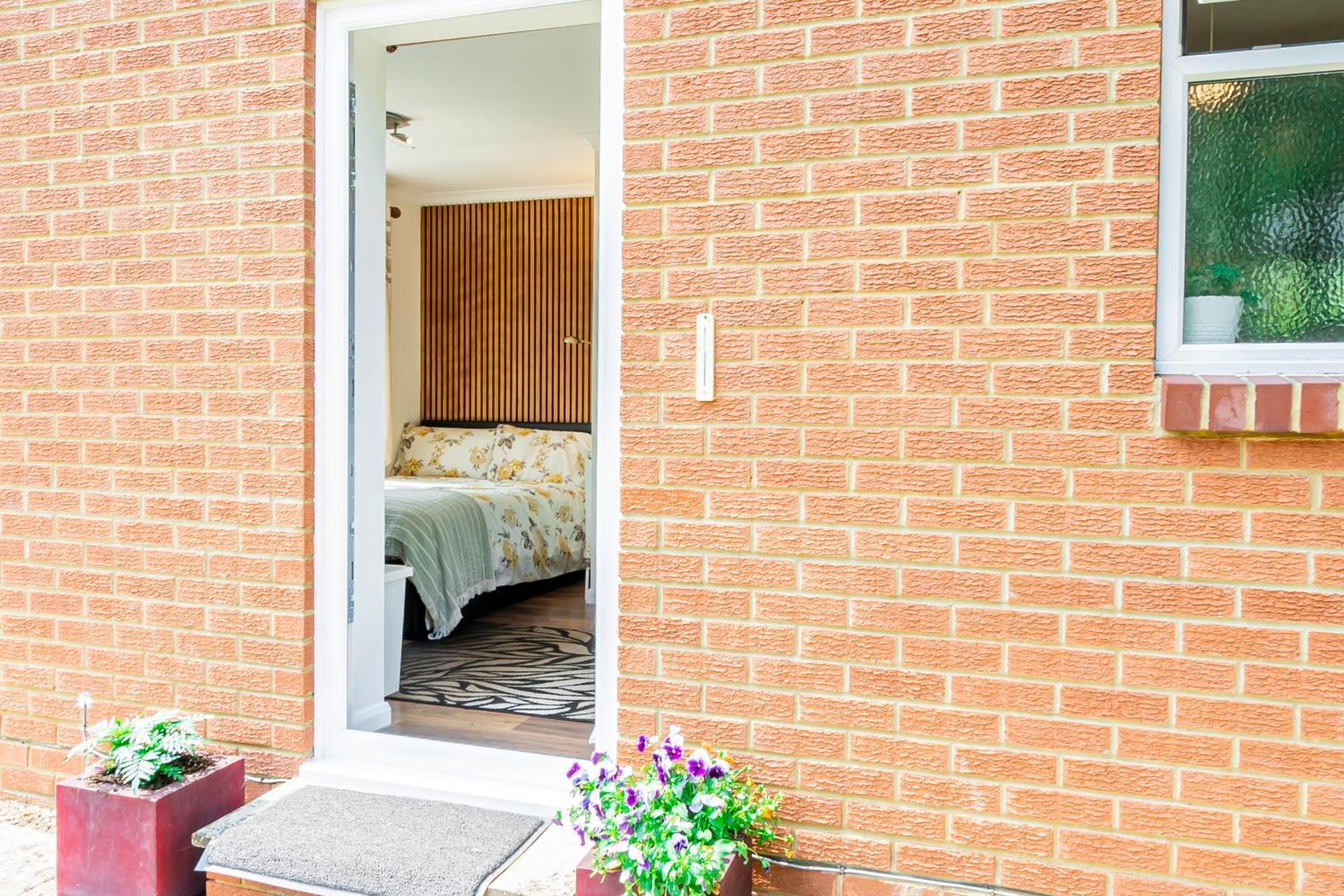 Earley Luxury Ensuite Room With Private Entrance Reading Extérieur photo